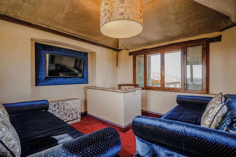 Villa Lecchi 22/50