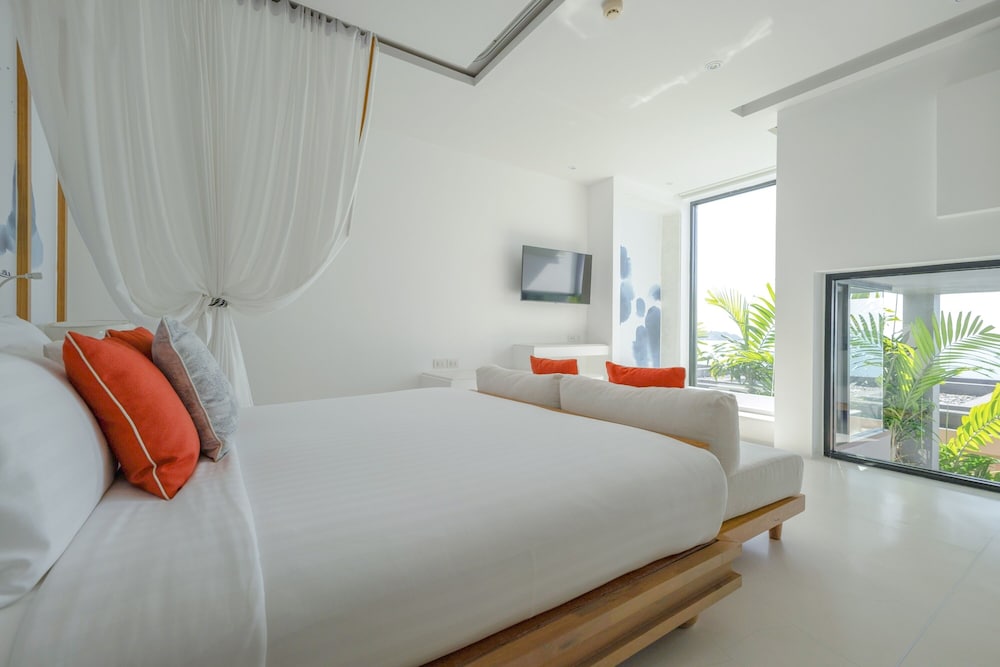PANORAMIC DUPLEX POOL VILLA