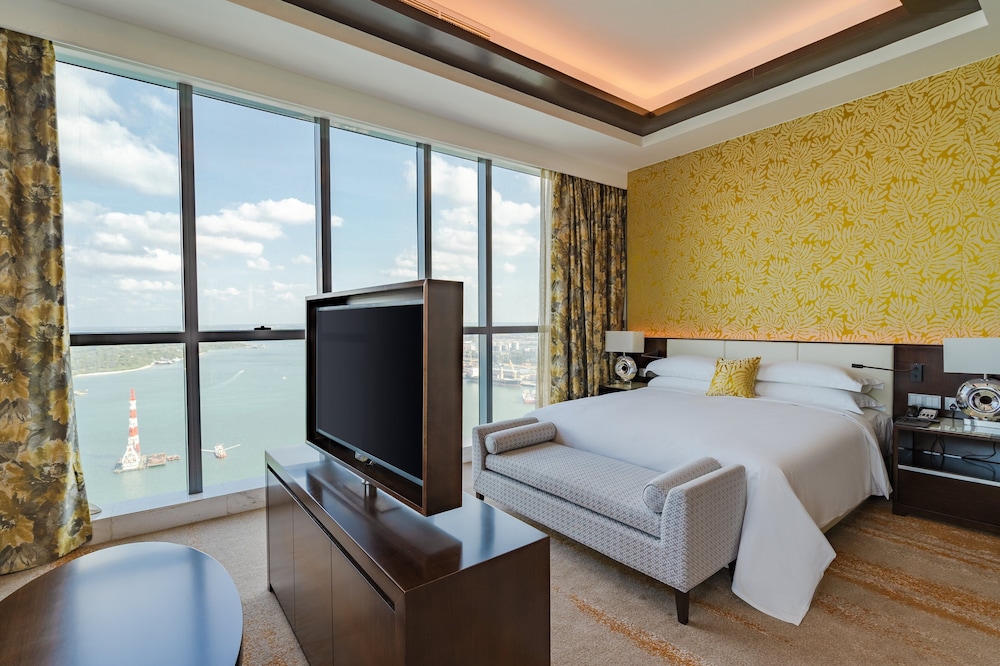 Johari Rotana 13/66