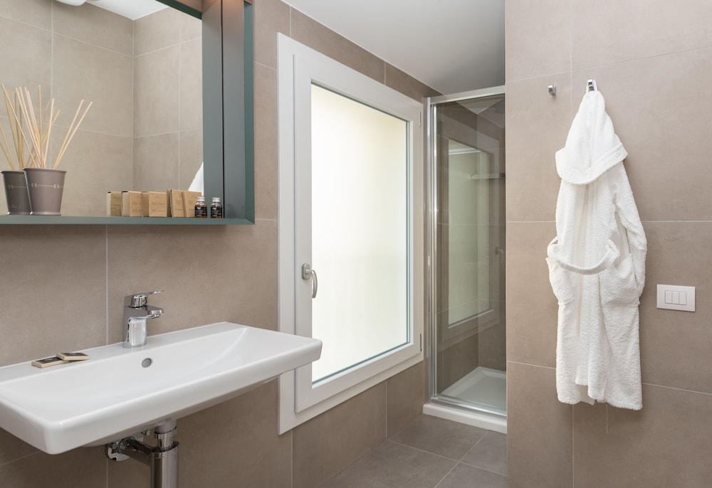 Hotel Canton dell Orto 26/33
