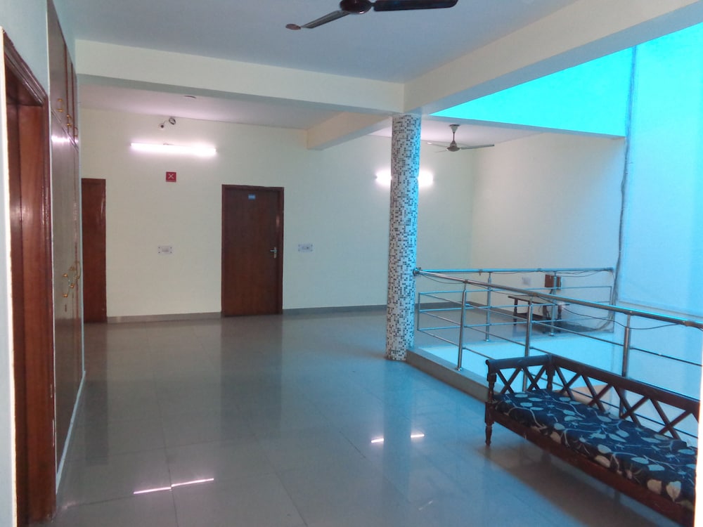 Hotel Akash Palace 13/21