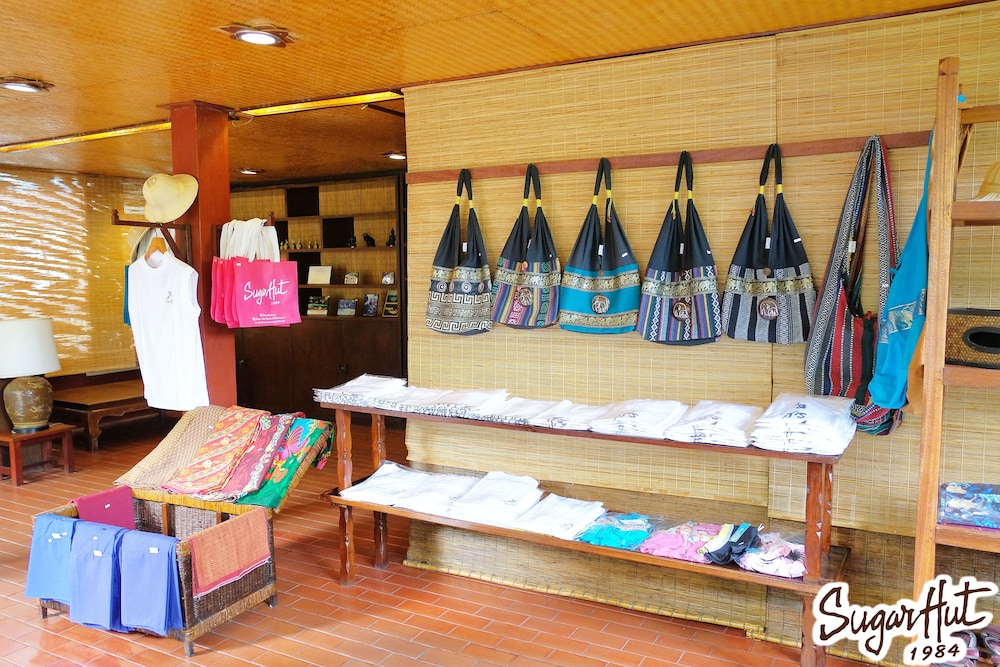 Sugar Hut Resort 38/74