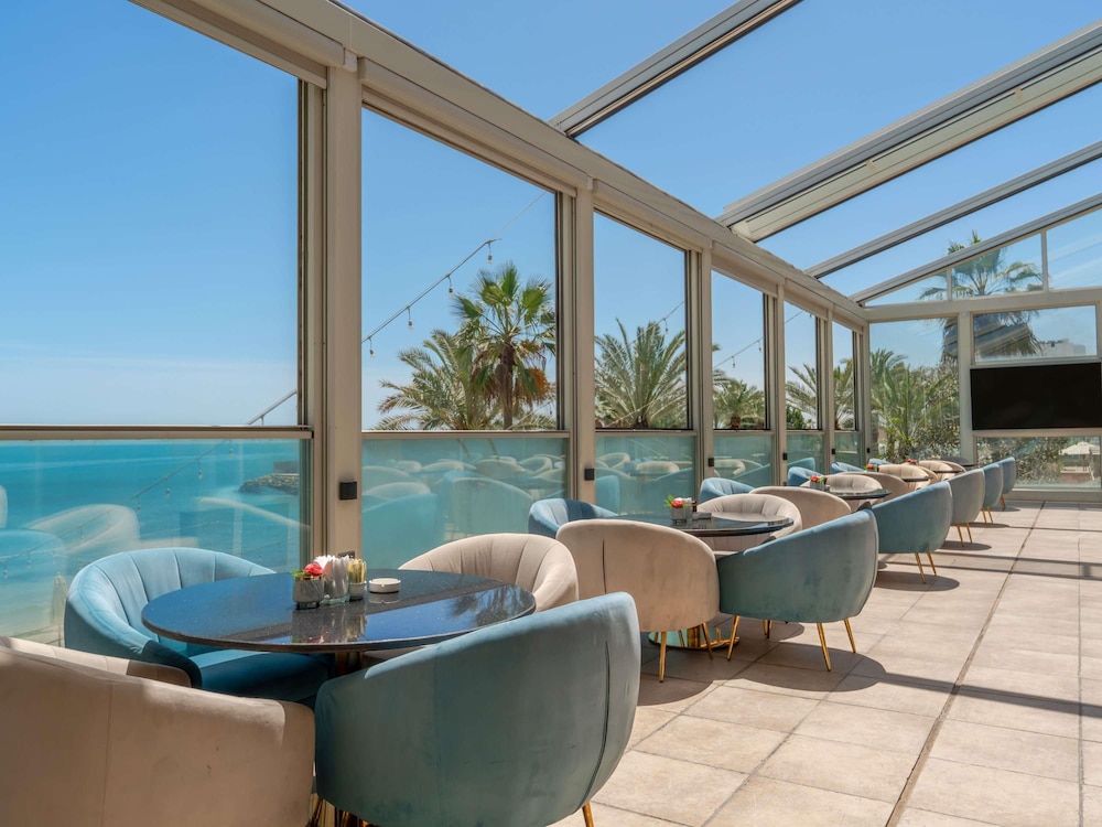 Movenpick Hotel & Resort Al Bidaa 43/86