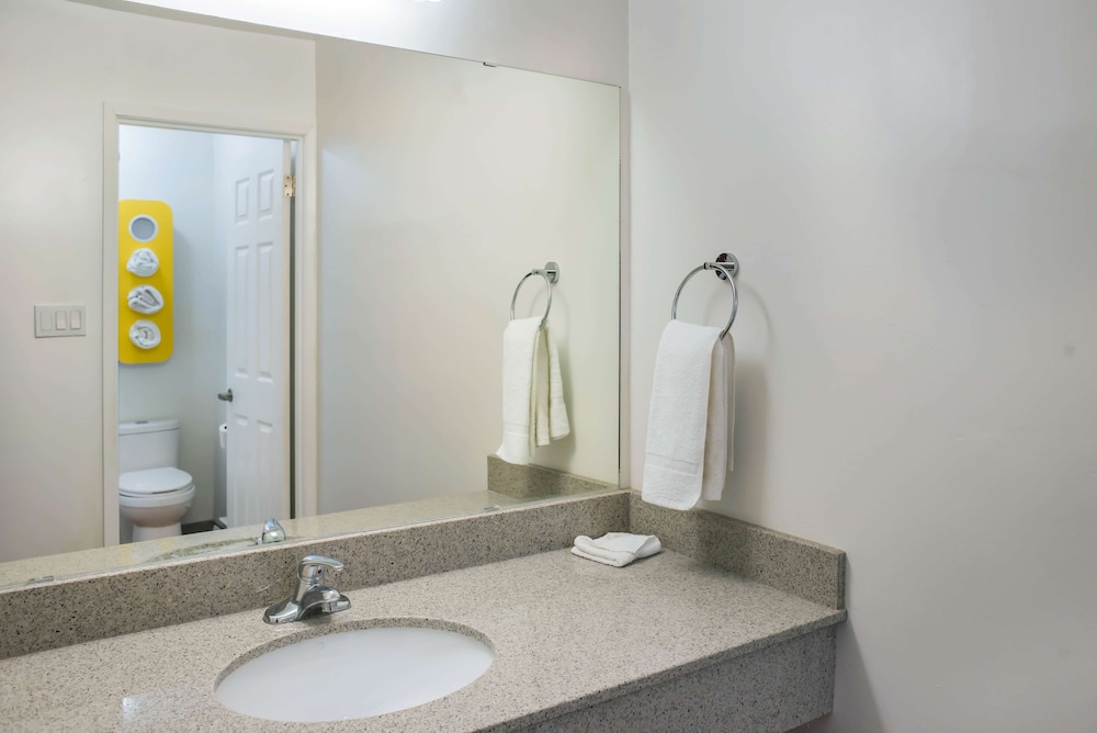 Motel6 Fort St John BC 26/31