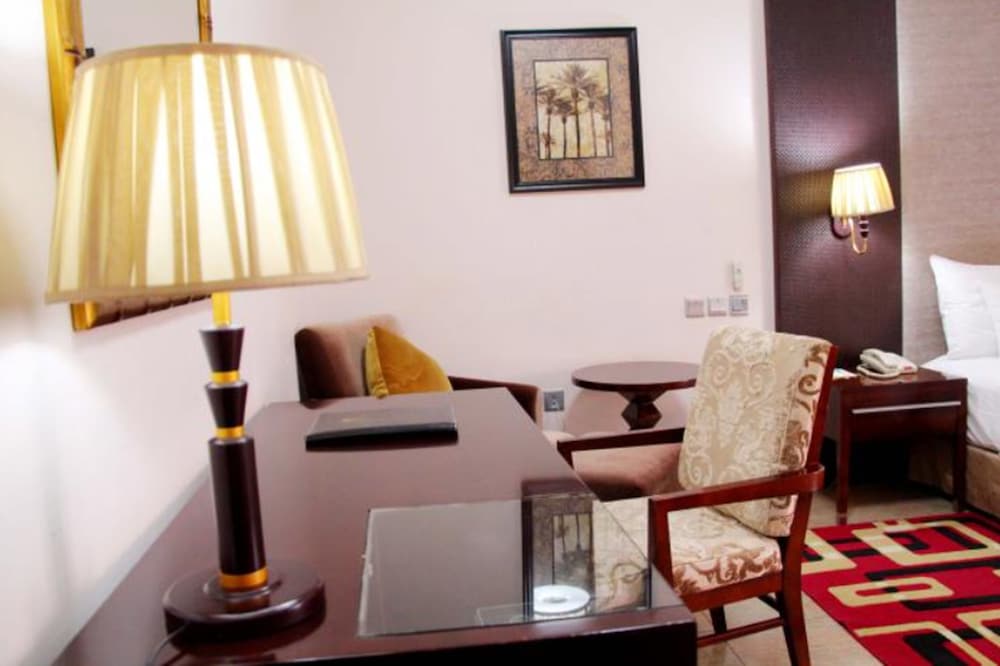 Hotel Chelsea Wuse 2 33/50