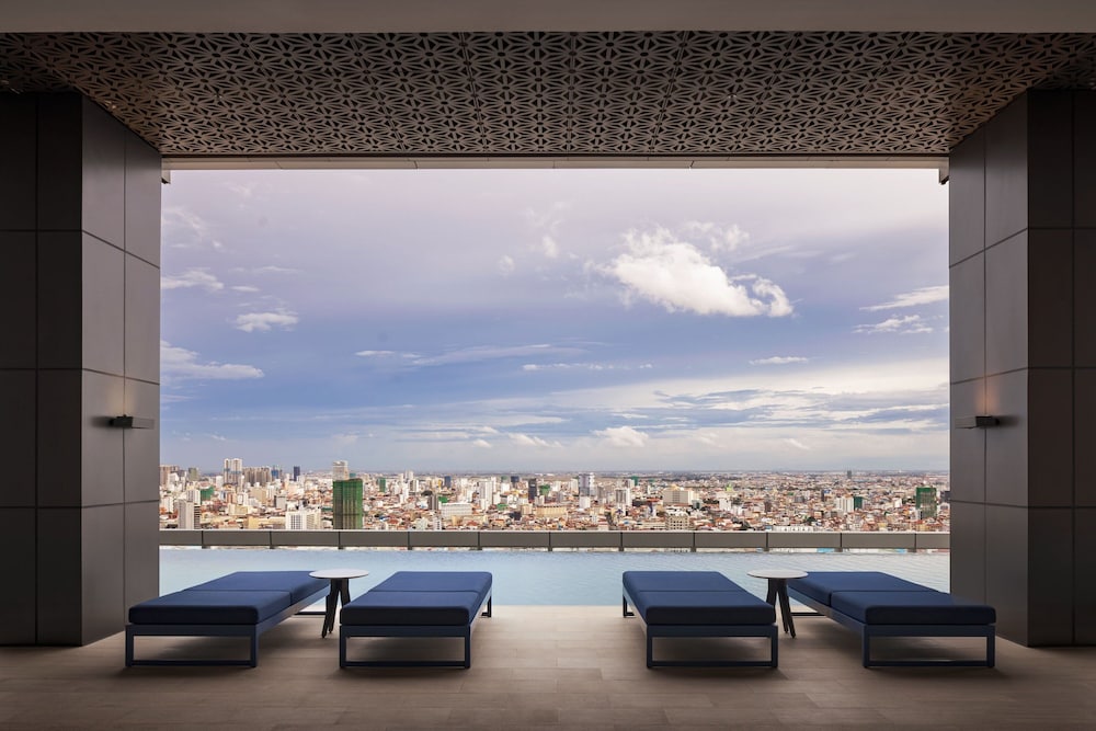 Fairfield by Marriott Phnom Penh 42/46