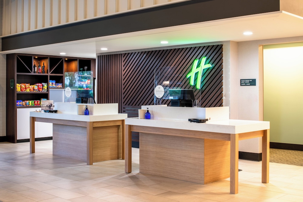 Holiday Inn Richland on the River, an IHG Hotel 10/68