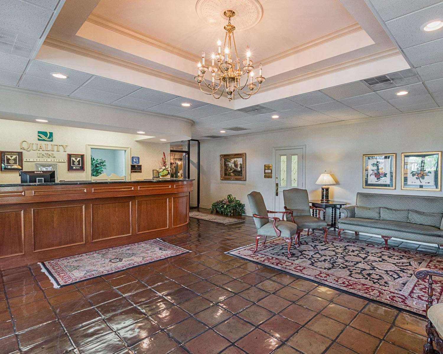 Quality Inn Ennis 11/27