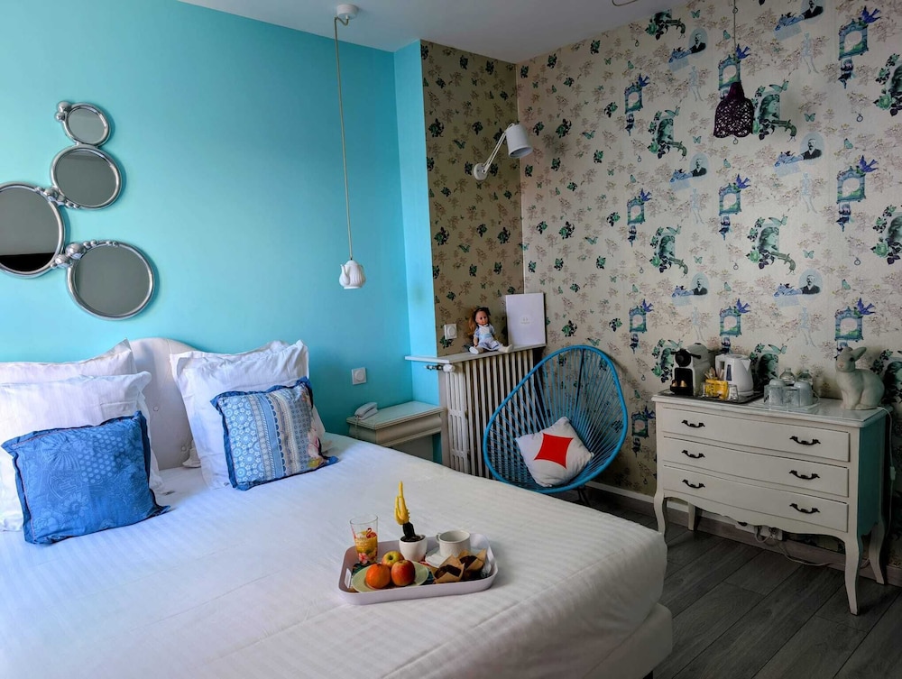 Hotel Mademoiselle 7/50