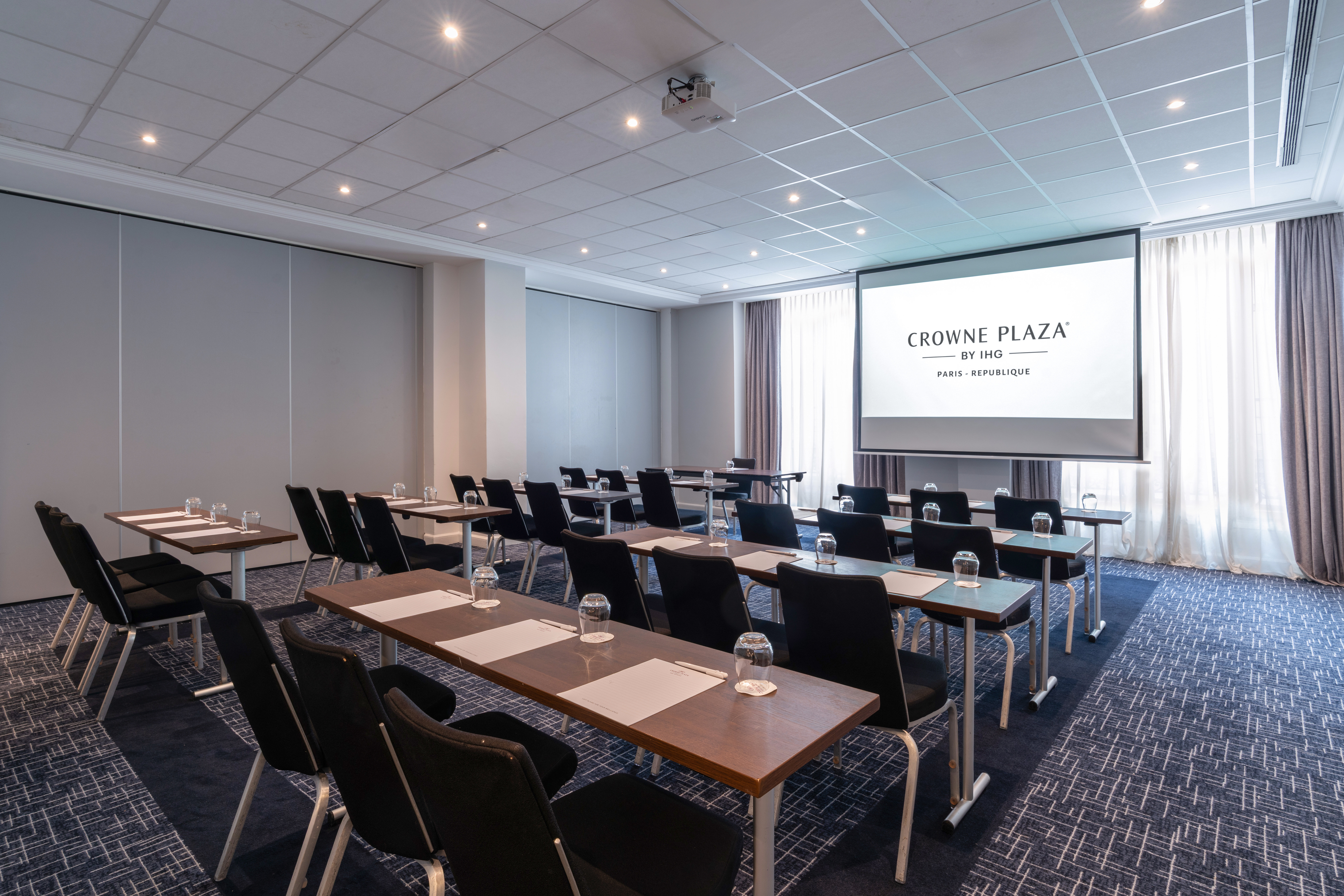Crowne Plaza Paris Republique 63/76
