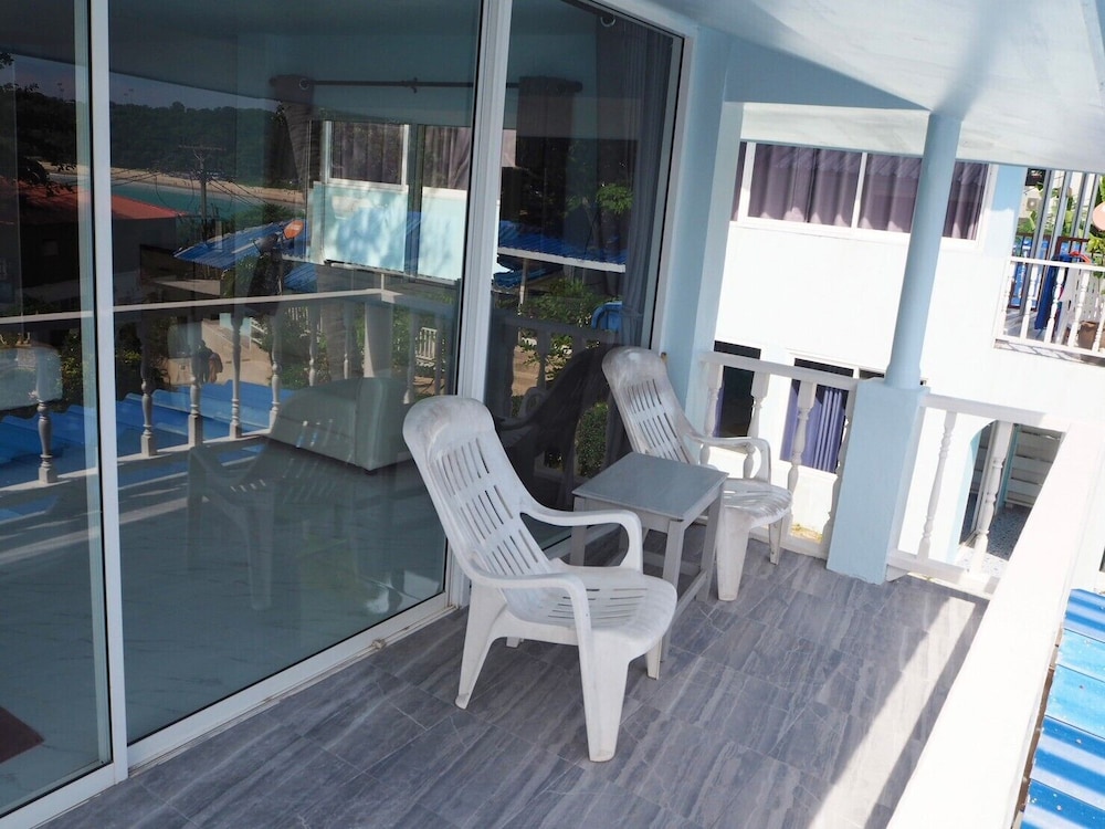 Naiharn On The Rock Resort 29/50
