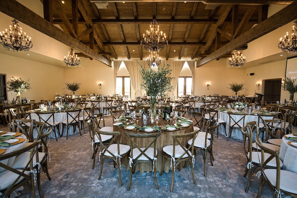 Europa Village Wineries and Resort 31/50