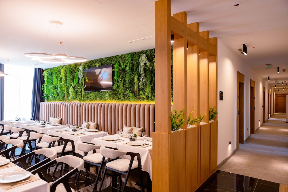 Hotel Boka 48/63