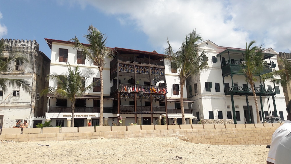 Mizingani Seafront Hotel 71/80