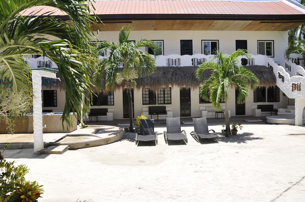 Little Mermaid Dive Resort 1/54