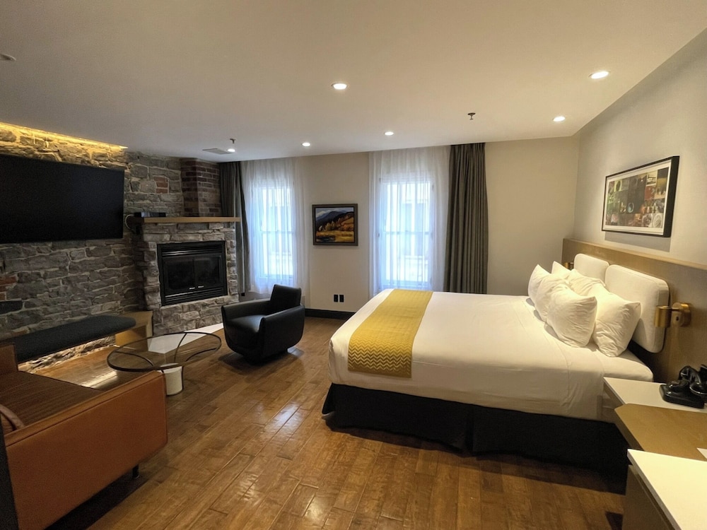 Hotel Du Vieux Quebec 8/46