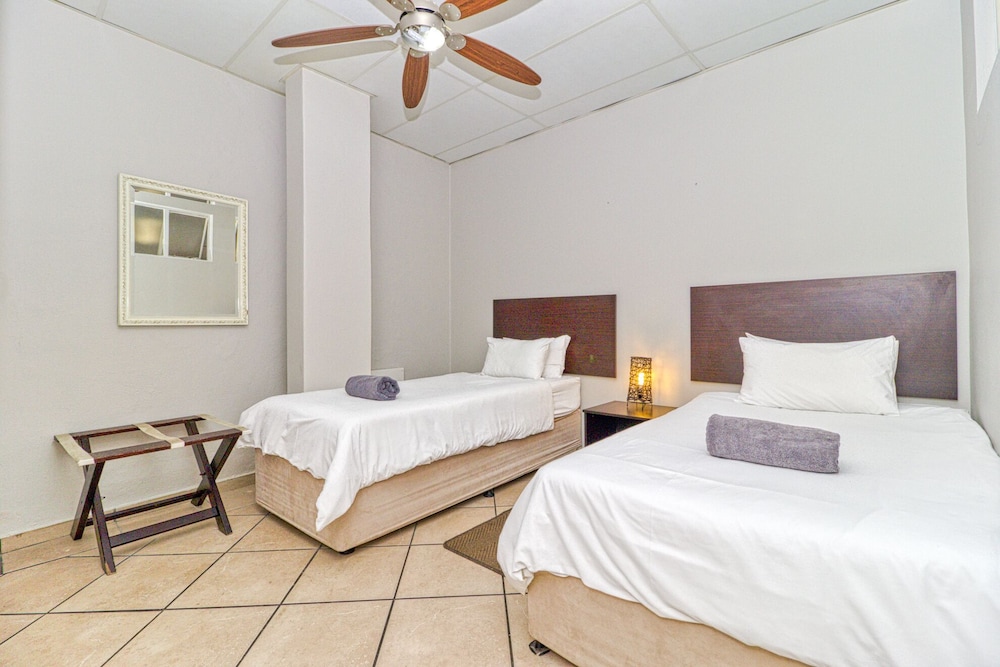 Bm Gardens Apartment Hotel 8/34