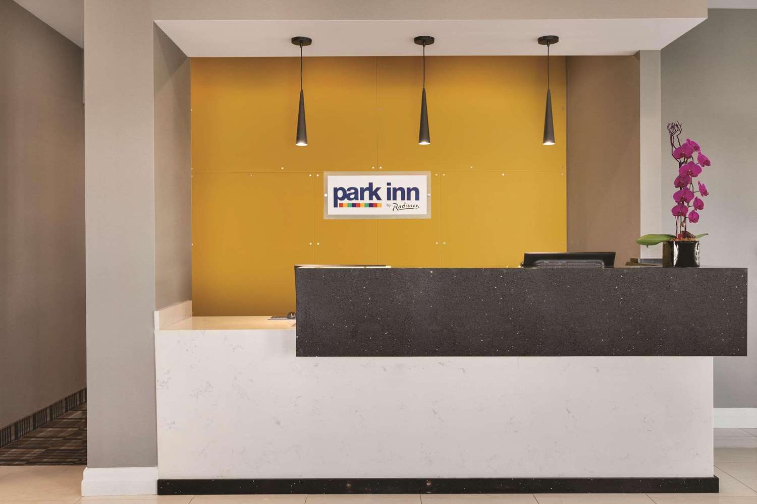 Park Inn by Radisson Brampton, ON 5/20