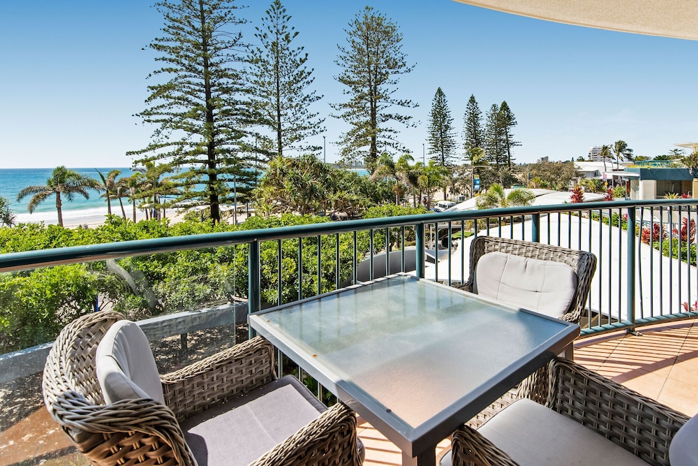 PENINSULAR BEACHFRONT RESORT 22/69