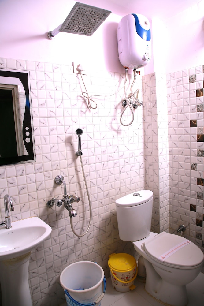 Babul Hotel 45/50