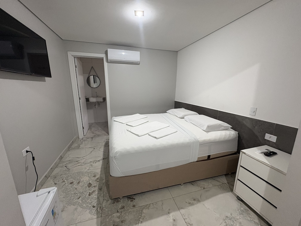 Hotel Paddock 16/55