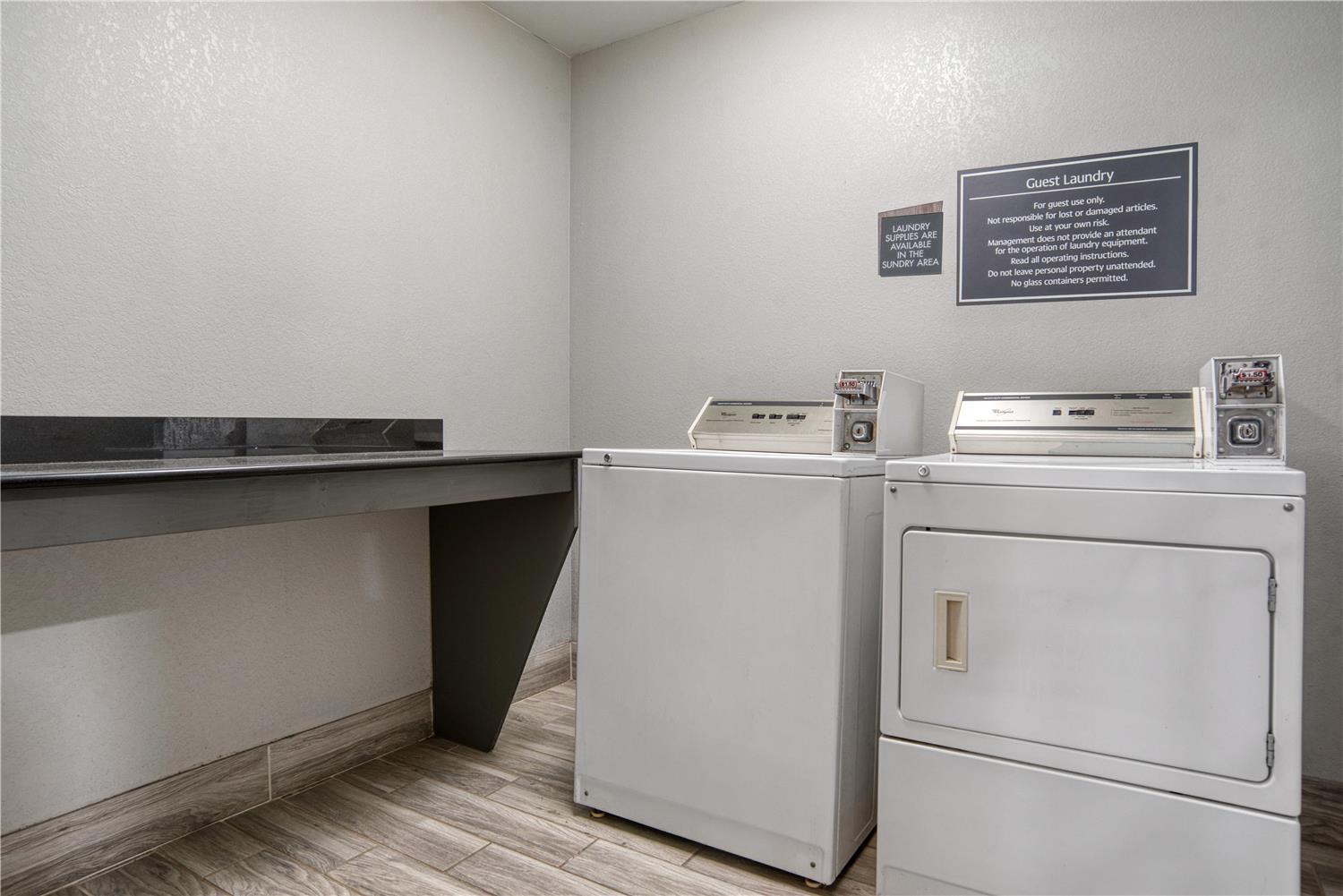 Best Western Plus Philadelphia-Choctaw Hotel and Suites 4/27