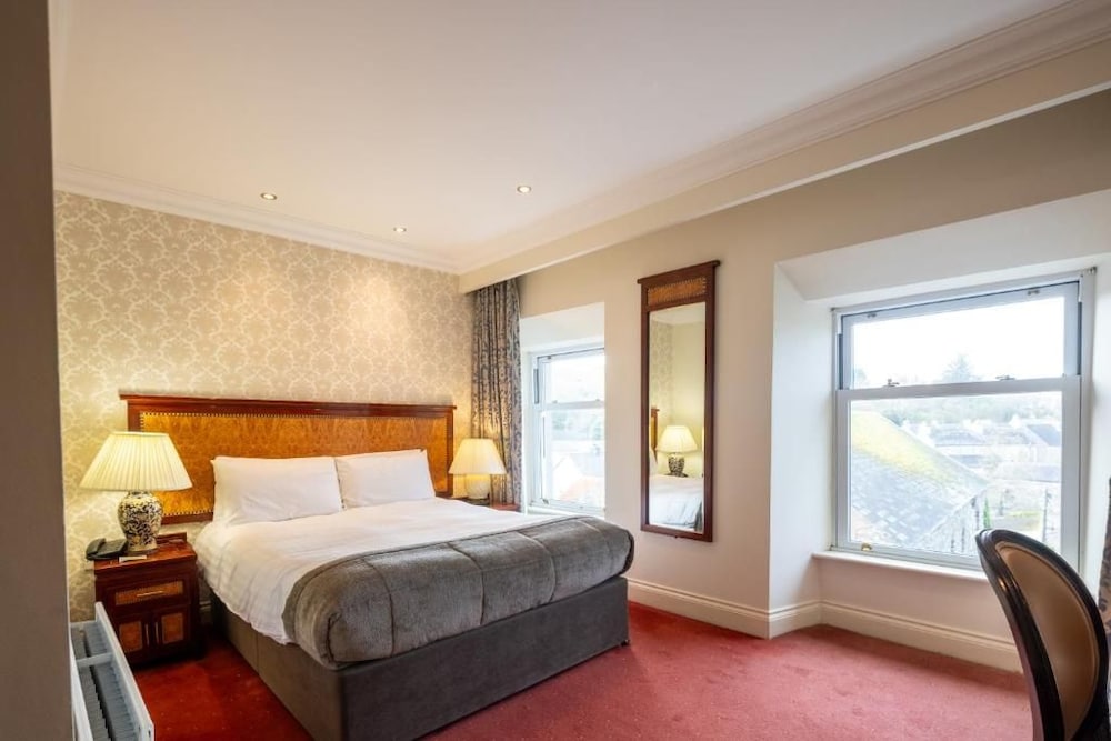 The West Cork Hotel 4/43