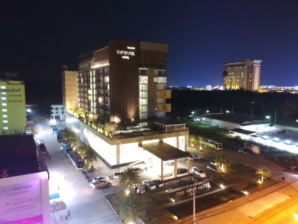 The Vista Hotel 5/47