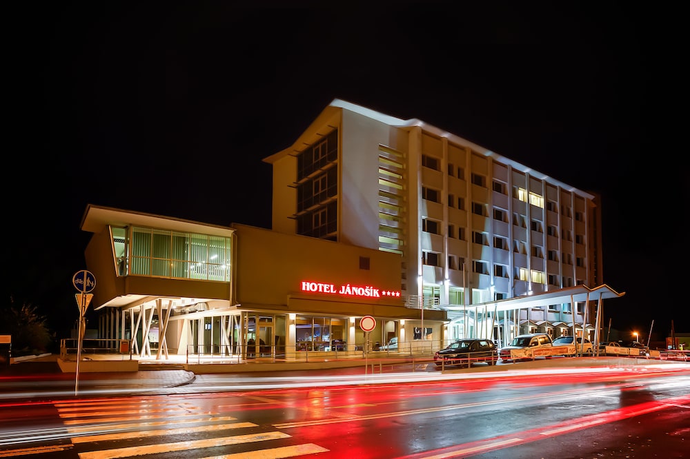 Hotel Janosik 2/34