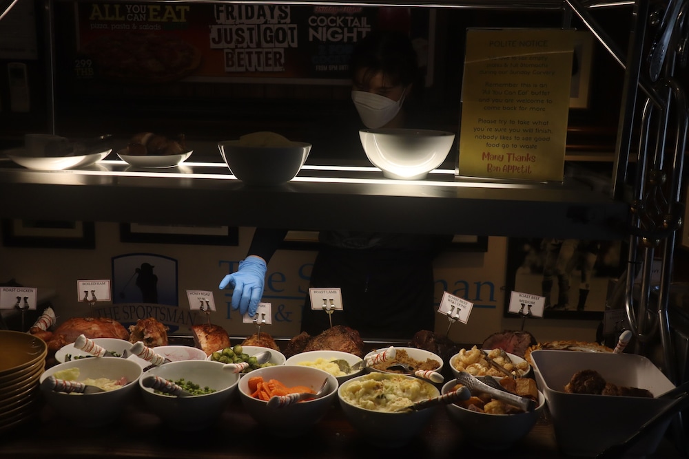 restaurant cafeteria