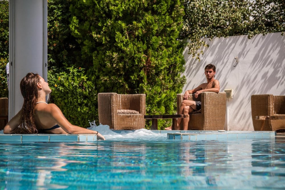 Hotel Kalloni 7/62