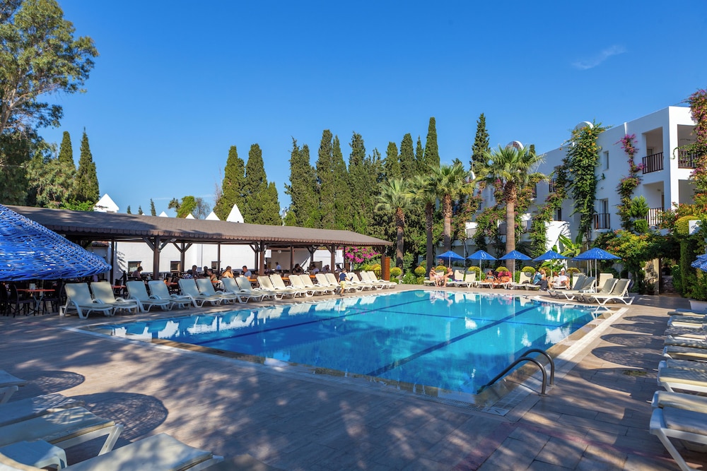 Natur Garden Hotel 47/49