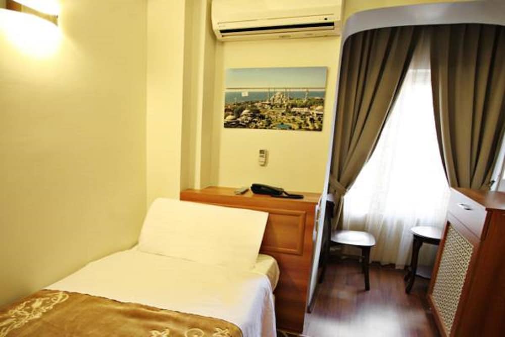 Taksim Palace Hotel 34/60