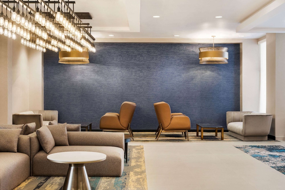 La Quinta Inn & Suites by Wyndham Denver Parker 41/50