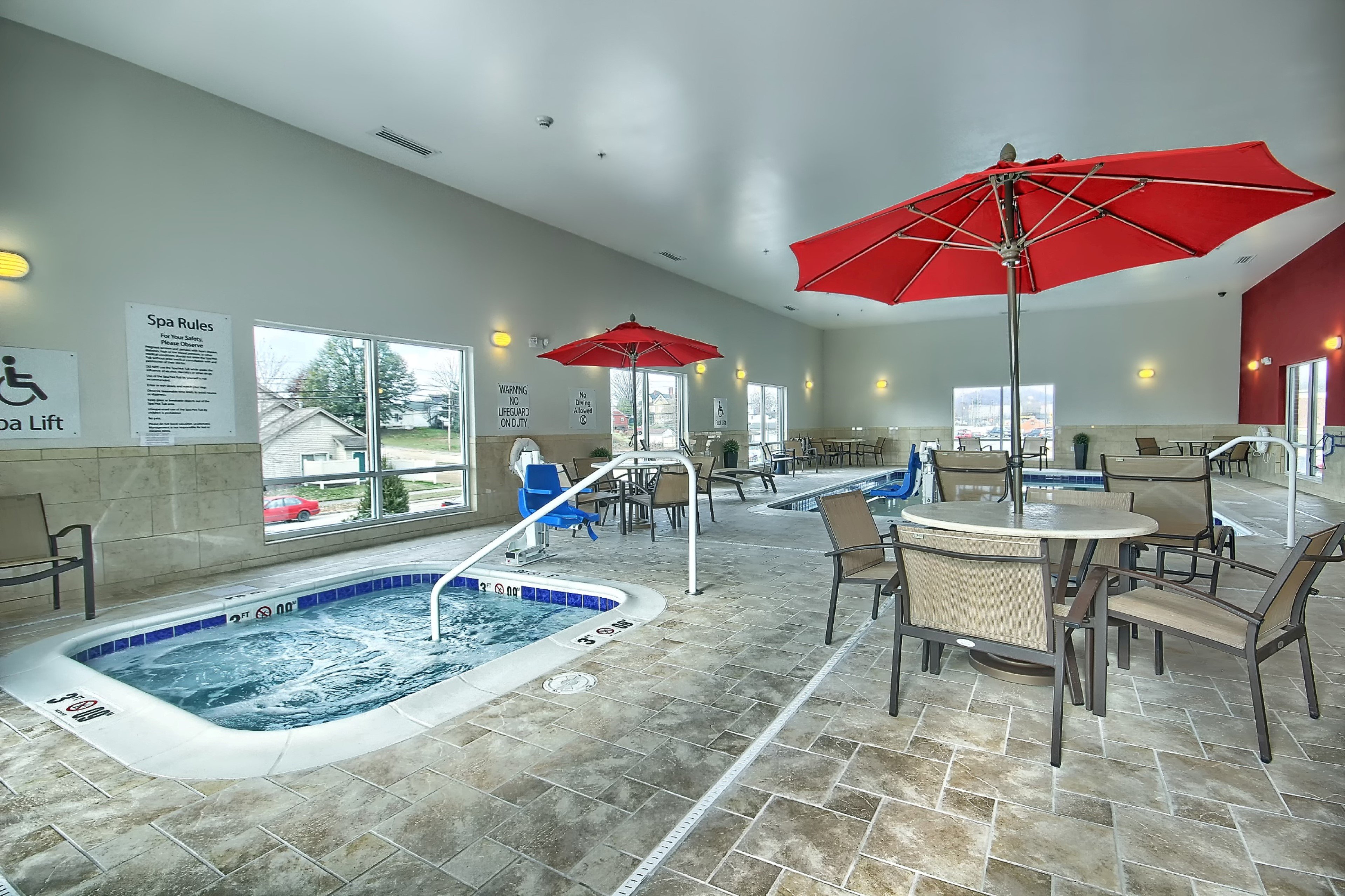 Holiday Inn Express And Suites Ironton 35/76