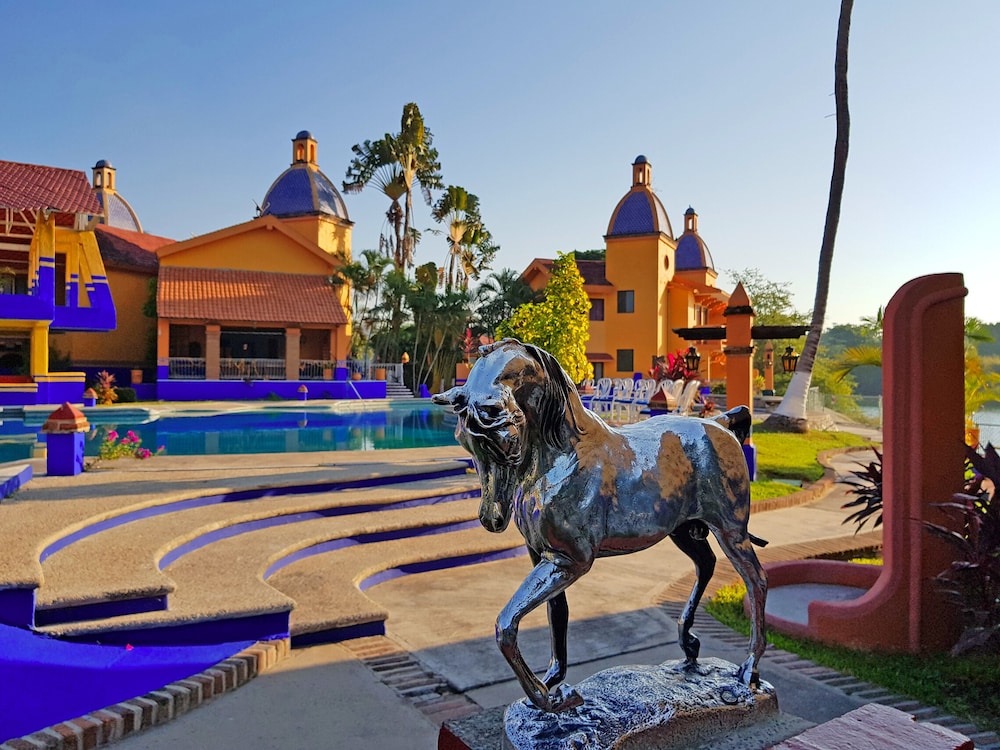 Canadian Resorts Nuevo Vallarta 23/47
