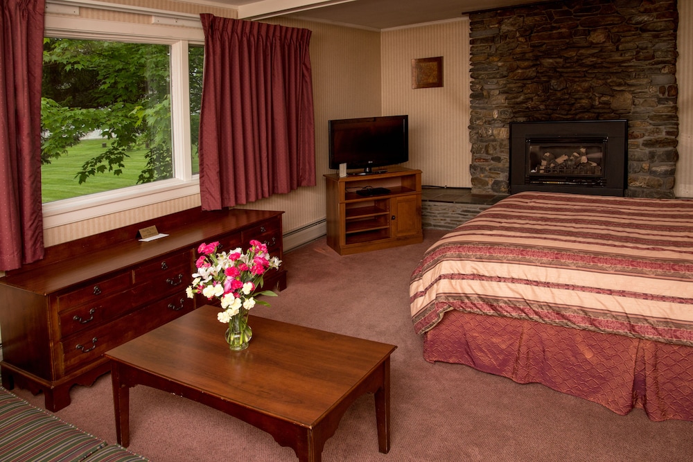 Stowe Motel Snowdrift 35/65