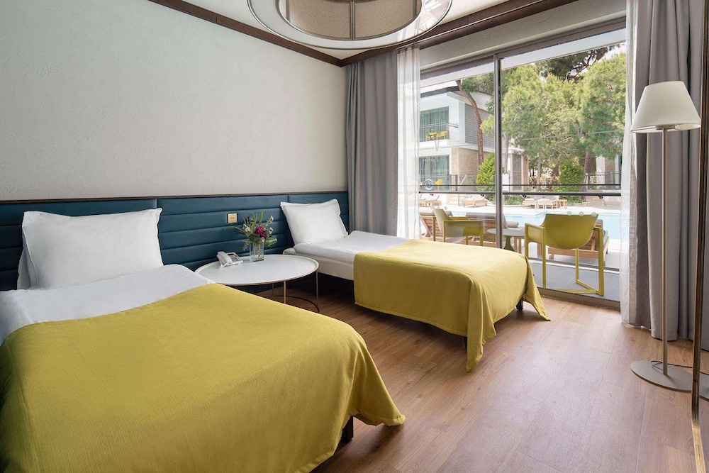 Duplex, Swim Up, Lagoon, Quadruple, Double Bed, 2 Sofa