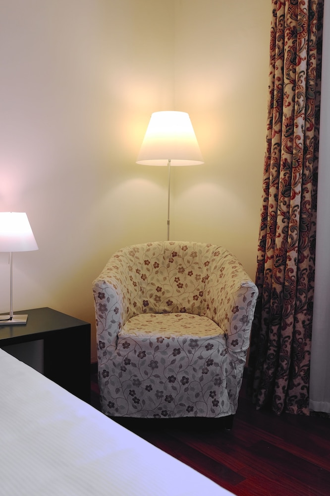 Best Western Hotel Crimea 24/49