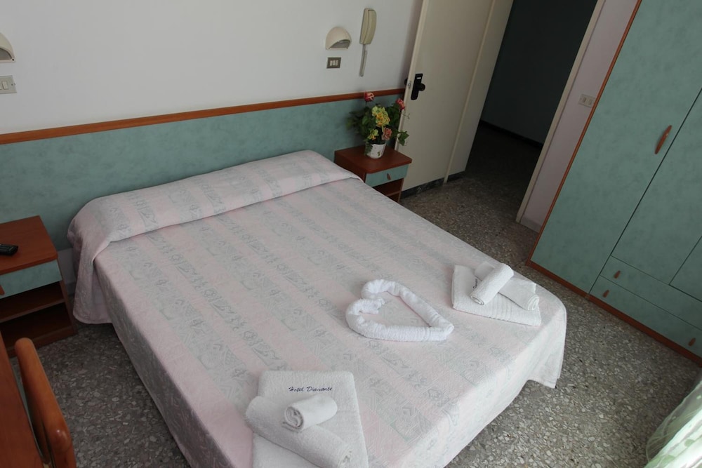 Hotel Diamante 50/50