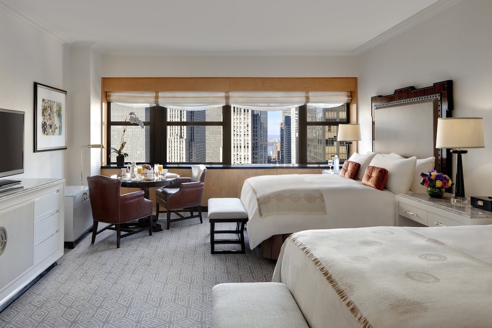 TOWER, LUXURY, 2 QUEEN BEDS