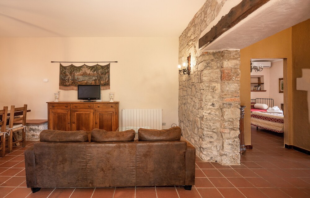 Castello di Tornano 6/48
