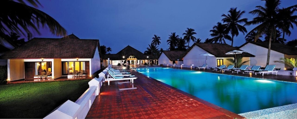 Abad Whispering Palms 63/66
