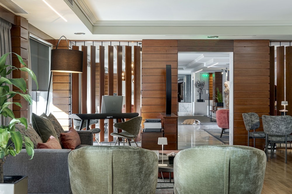 Blazer Suites 45/64