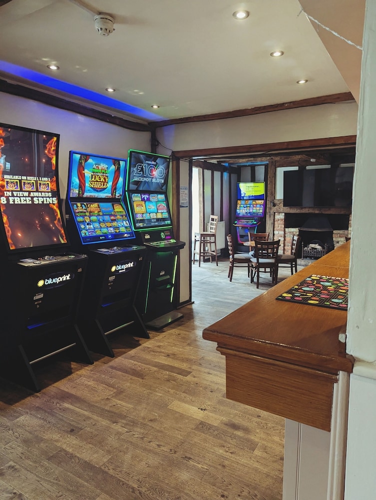 The Bell Hotel 31/48