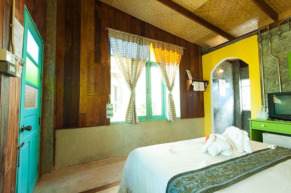 Baan Chokdee Pai Resort 28/59