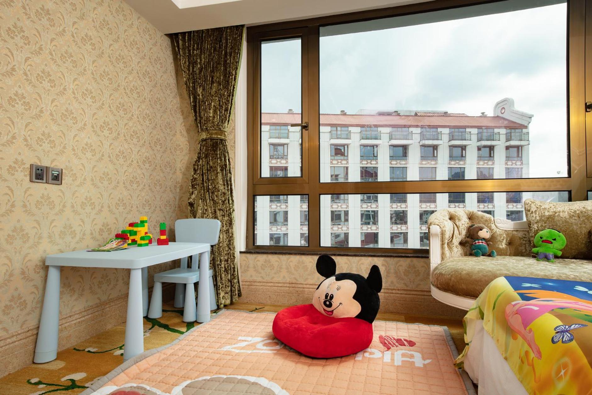 Guilin Bravo Hotel 58/63