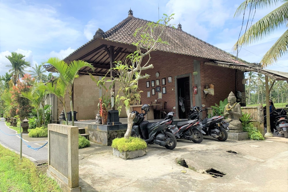 Bagiya Suites & Villas 10/47