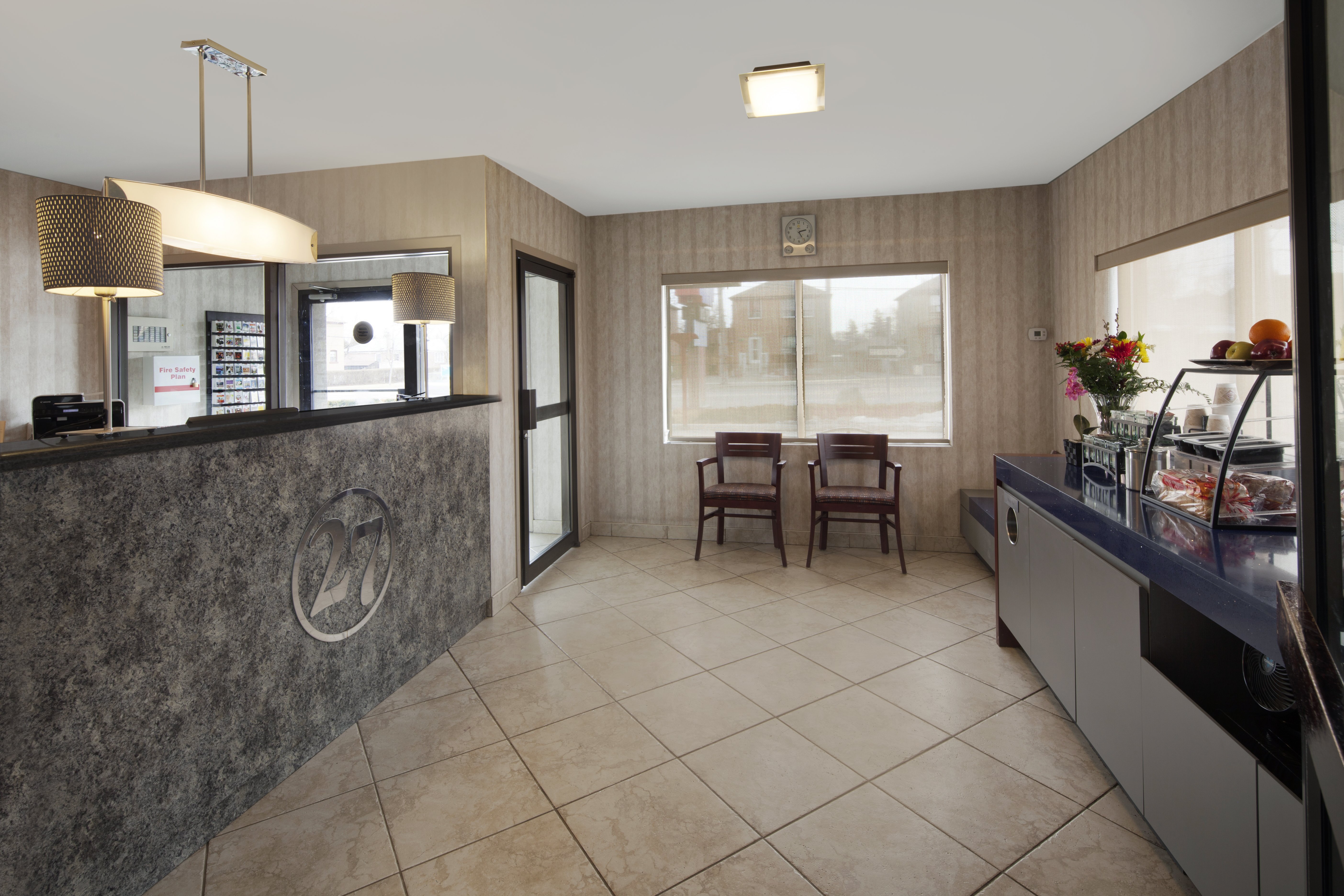 Canadas Best Value Inn Toronto 6/25