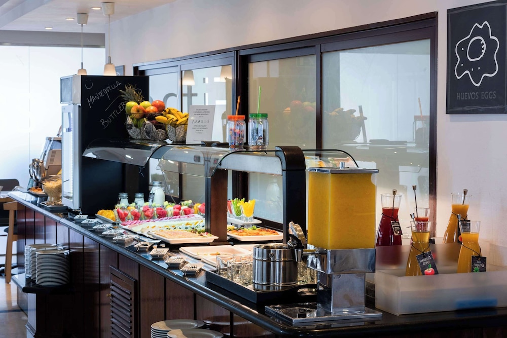 Hotel Madrid Plaza Espana Affiliated by Melia 20/40